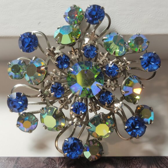 Antique Aurora Borealis Brooch Something Blue on Rhodium finish Glam Unsigned - Picture 2 of 6